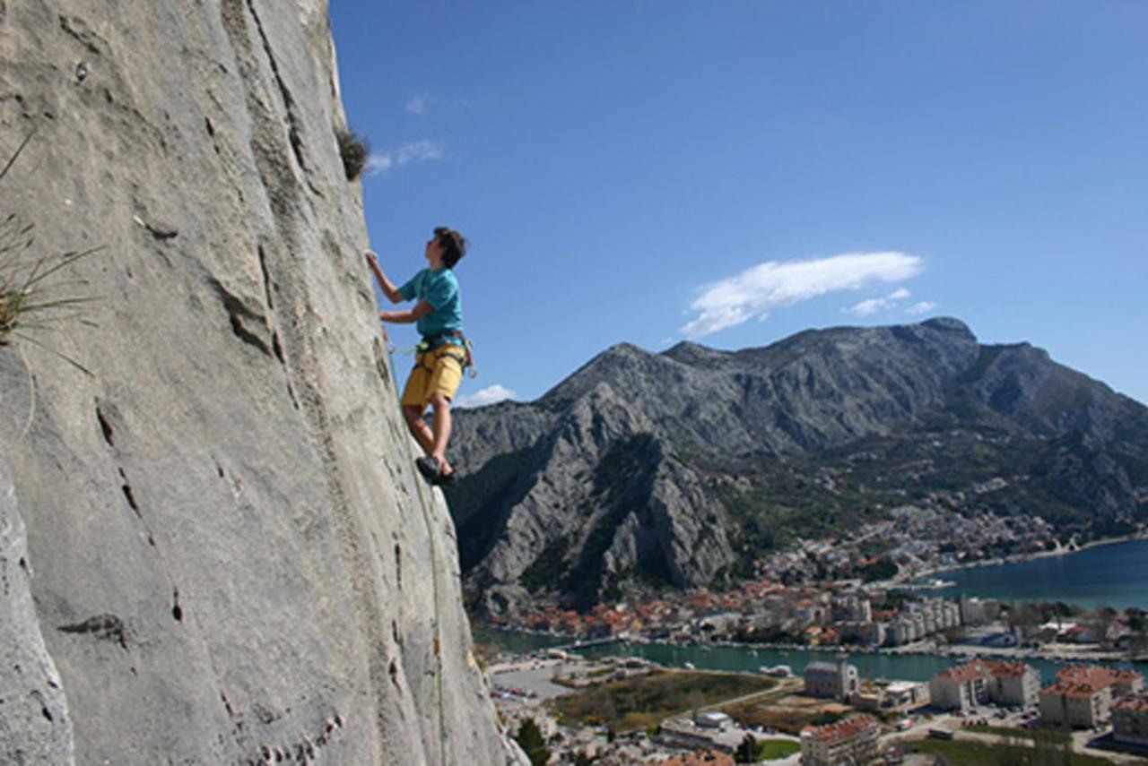 Gusar -top Position, Close To The Center And The Beach, Fully Equipped * Omis
