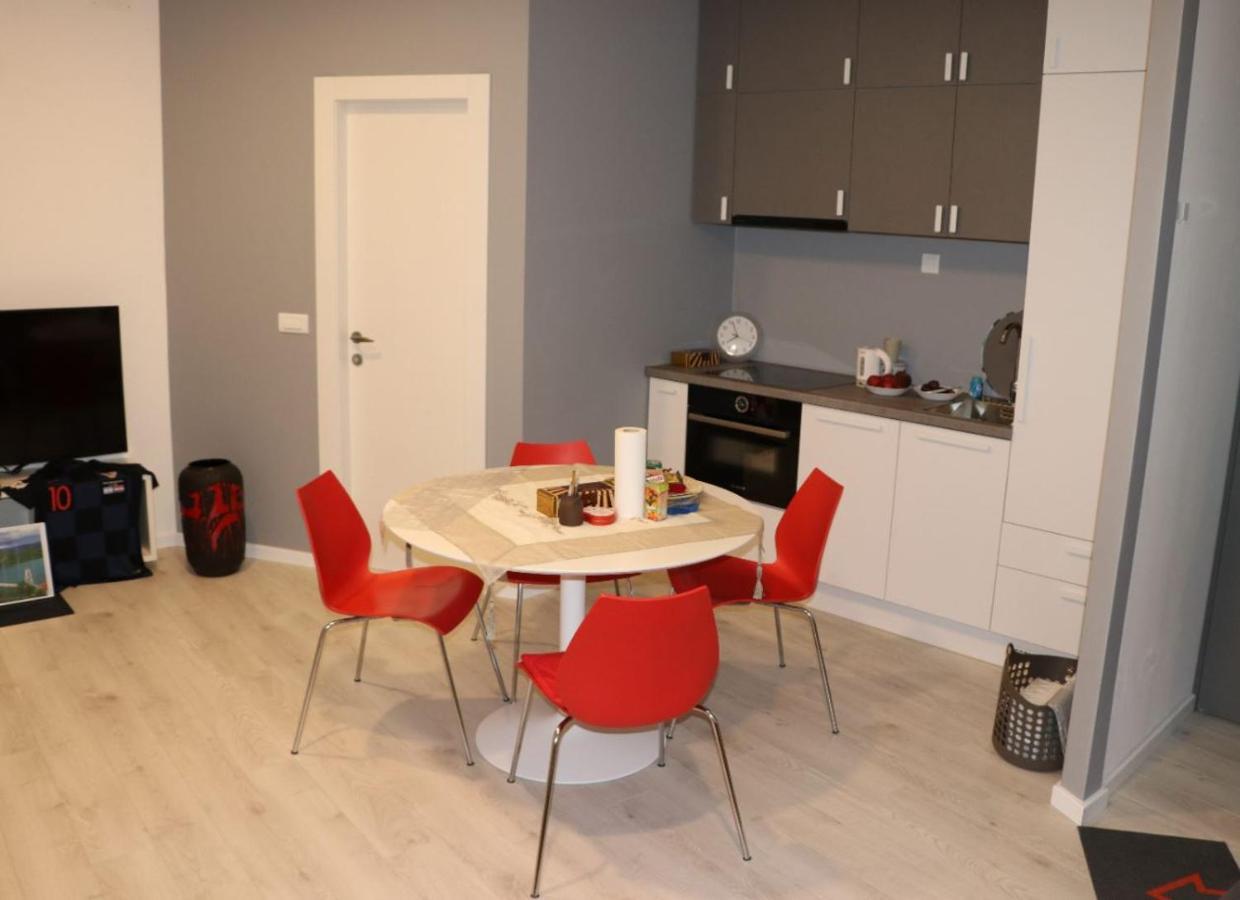 Gusar -top Position, Close To The Center And The Beach, Fully Equipped Apartment