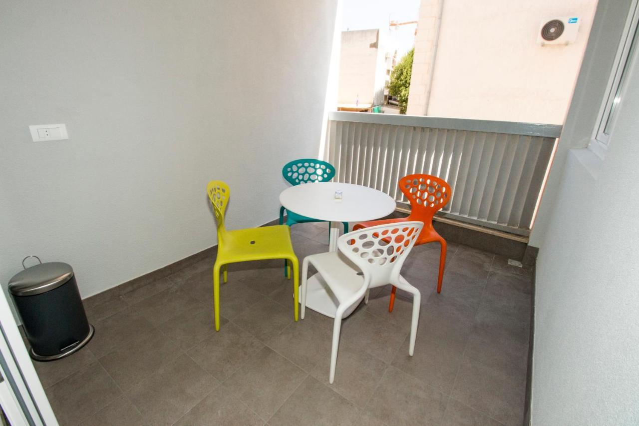 Gusar -top Position, Close To The Center And The Beach, Fully Equipped * Omiš